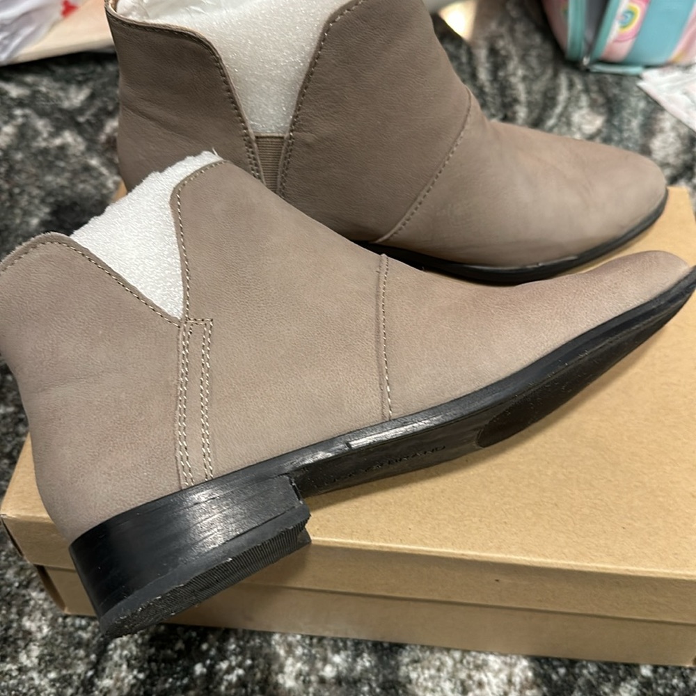 Luck Brand Booties - Picture 2 of 4